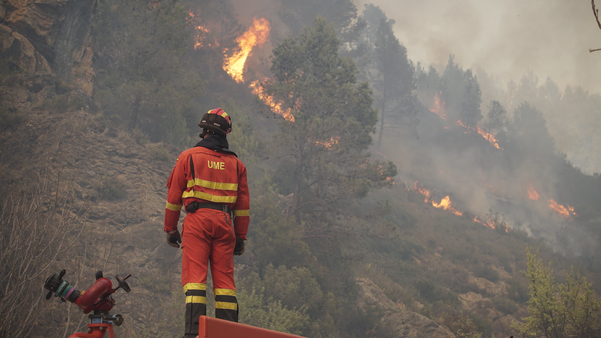 FOTO INCENDIO UME